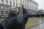 Протестиращите пред Парламента започнаха да се разотиват