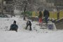 64 училища затворени заради студа и леда
