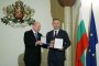 Станишев с отличие за заслуги към международния автомобилен транспорт