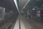 Блъснатият в метрото остава в тежко състояние 