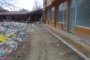 Нов блок в Люлин потъна в смет