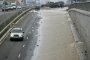 Десетки градове, квартали и къщи са под вода
