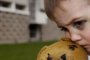 Скандално: педиатър натири майка с болно дете