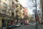 Столична улица пропищя от имигрантите