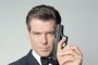 Пиърс Броснан се прави на Агент 007 в София