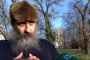 Каблешково въстана срещу своя поп - бившата рокзвезда от 