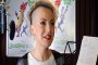 Поли Генова става полицайка