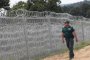   Откриха 28 мигранти в тайник на горящ камион