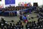 Меркел се държа свински пред ковчега на Кол