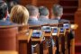 Парламентът имал по-високо доверие през лятото, защото не работел