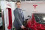 Автопилотът на Tesla е съпоставим с човек