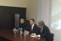    Японеца вдига Двойната къща наново