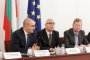  Комисията по досиетата остава
