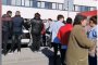Протест: 2500 души без маски работят един до друг в завод Язаки