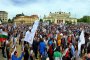 Протест пред НС иска оставката на правителството