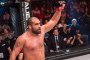 Багата подписва с UFC за още 3 мача