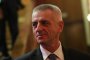 И президентът поиска оставката на шефа на НСО