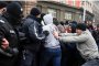 Бомбички на протеста срещу новите мерки (Видео)