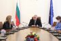 Разпореждам спирането на имунизацията с ваксината на Астра Зенека: Борисов