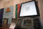   2000 души без право на глас, защото обслужват машините за гласуване