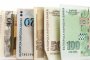 Служителка в офис за бързи кредити изтегли с чужди карти 40 000 лв. 
