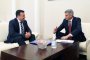   Започна срещата между Янев и Заев
