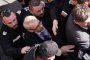 Има задържан за нападението на министър Денков