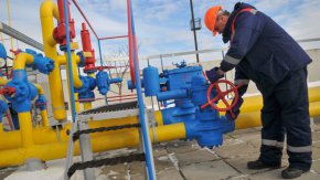 Шефът на Булгартрансгаз заяви тази сутрин по БТВ, че има трасе, по което може цялото количество азерски газ да бъде внасяно у нас