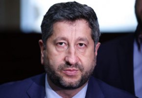 От парламентарната трибуна той  защити предложения бюджет за прокуратурата