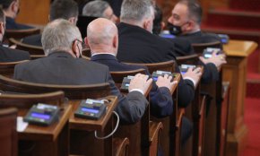 Темата с орязания бюджет за държавното обвинение отново се превърна в причина за спорове 