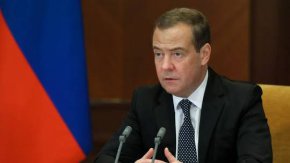 Военната операция на Русия в Украйна, която започна на 24 февруари, предизвика възмущение на Запад и нова вълна от строги санкции срещу Русия.