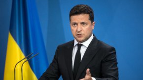  САЩ разглеждат варианти за изтегляне на президента Зеленский от Украйна, заедно с неговото правителство