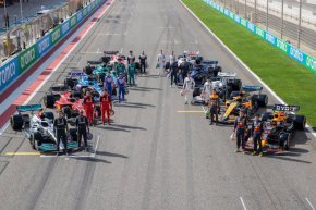 Предполага се, че споразумението е за пет години години