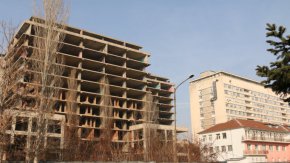 Има основание спецпрокуратурата да започне досъдебно производство за престъпление по служба срещу двама бивши здравни министри по време на управлението на ГЕРБ  Костадин Ангелов и Кирил Ананиев