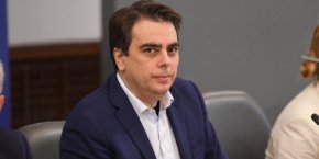 
От началото на войната в Украйна вицепремиерът и министър на икономиката Корнелия Ниновамногократно заяви, че БСП са категорично против страната ни да изпрати военна помощ на Украйна