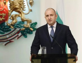 Изказването му бе във връзка с въпрос как ще коментира, че страната ни е една от европейските държави, които не оказват никаква военна помощ на Украйна