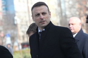 На разпит бяха още Петър Величков и Борис Станков, които са две от основните фигури в неговия екип в битката за президентския пост на БФС