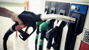 Цената на петрол, сорт Уралс се срина до нива от $73 за барел.