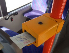 Припомняме, че Столичната община успява да удържа от години цената от 1,60 лв., въпреки че тя бе поставена при цена на горивото под 1,80, докато сега то струва повече от 3 лв. на литър, т.е. почти двойно