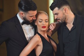 По видеото Марина работи отново с Иван Димитров – Торекс