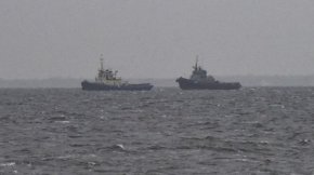 Ситуационният център към МВнР се е чул отново с моряците от кораба Царевна, който е блокиран на пристанището в Мариупол