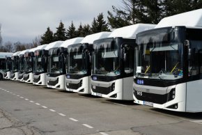 От около 450 автобуса, 250 са само на природен газ и няма да могат да бъдат използвани.