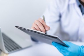 Чрез тях пациентите ще имат достъп до резултати от направени им прегледите, медицински изследвания и предписани лекарства