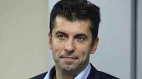 Напомняме, че Азербайджан няма възможност за осигуряване на по-големи количества от 1 млрд. куб. м., тъй като огромната част от неговия добив, който се води 10, но реално е до 8 млрд. куб. м. отива в Италия