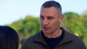 Кметът на Киев Витали Кличко говори пред CNN в сряда 11 май. (CNN)