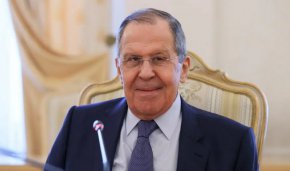 

В петък Зеленский заяви, че 22 млн. тона зърно, което представлява почти половината от украинския износ на зърно, са задържани от руската блокада на основните маршрути за износ през Черно и Азовско море