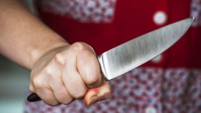 Майката се грижила сама за детето, а съседите ѝ са в шок от случилото се