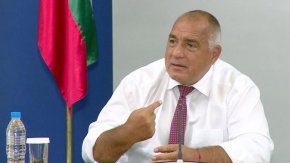 "Бойко Борисов ми каза вчера, че е готов да се оттегли като лидер на ГЕРБ. Борисов е готов да го направи и го е заявявал многократно, включително и в разговори с Кирил Петков. Борисов винаги е бил "за" европейското развитие на България. Никой не може да вземе партията на Бойко Борисов. 