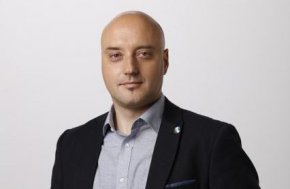 
Славов коментира и управленската програма на кабинета „Василев”.