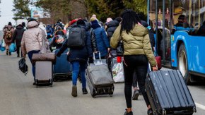 Атакуваното решение противоречи и на разпоредбите на Закона за убежището и бежанците (ЗУБ)